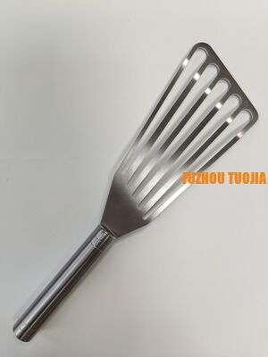 Stainless Steel Steak Spatula - Multi-functional Kitchen Turner for Frying, Pancakes & BBQ